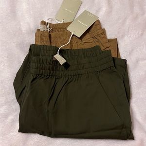 NWT 2 for 1. Everlane Easy Pants